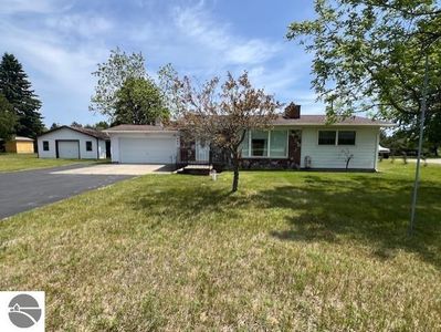 525 S Us Highway 23, Harrisville, MI, 48740