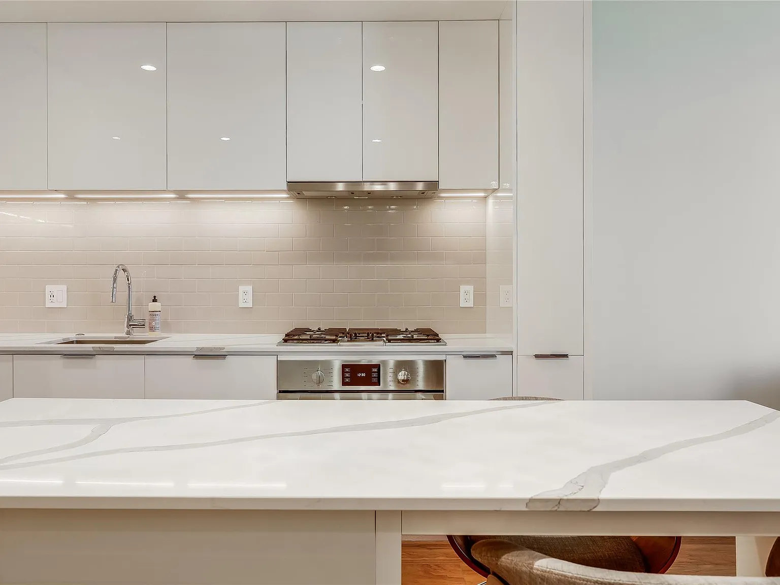 44 East Ave — Photo 2