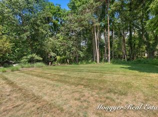 2549 Ashwood Ct SE, Ada, MI 49301