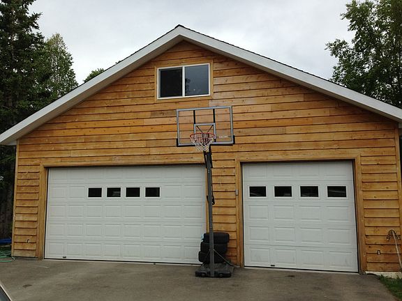 3-Car Garage and loft