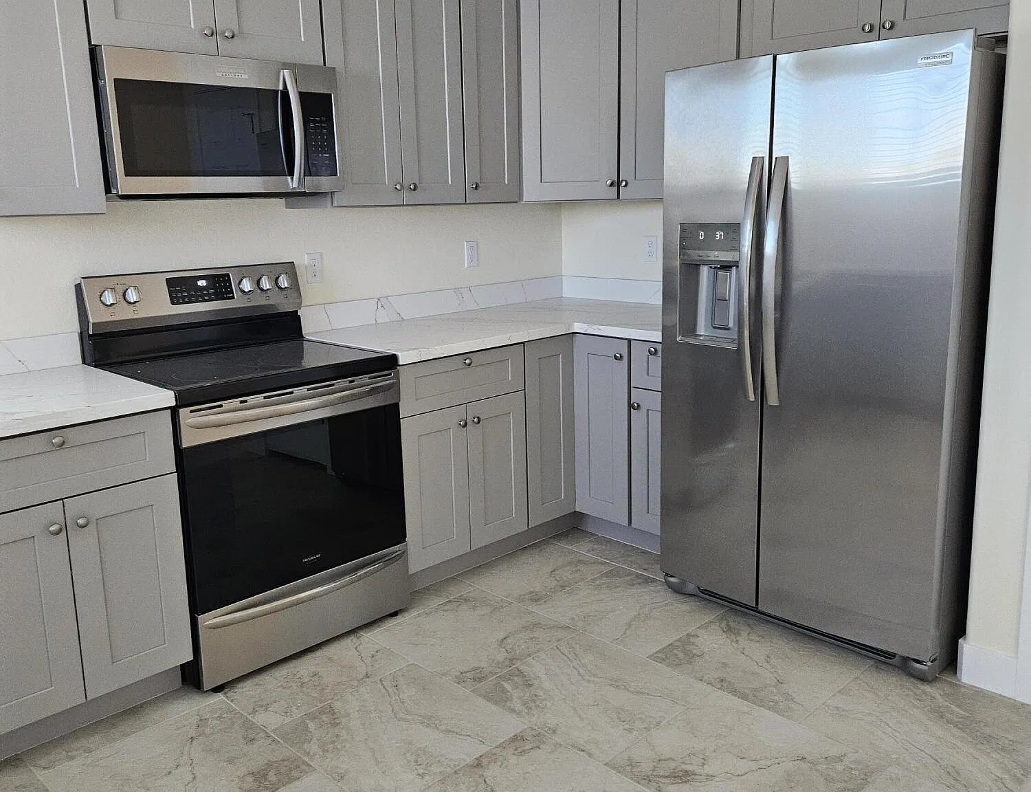 3 bed, 1.5 bath, 1477 sqft, $1,550 — Photo 4
