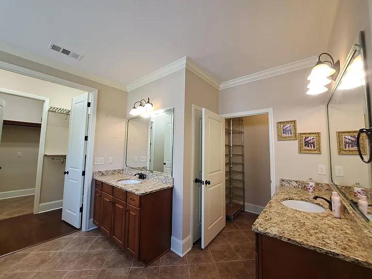 12170 Inglecrest Ln — Photo 29