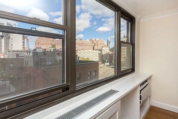 Sold by FirstService Realty (legacy) | media 4