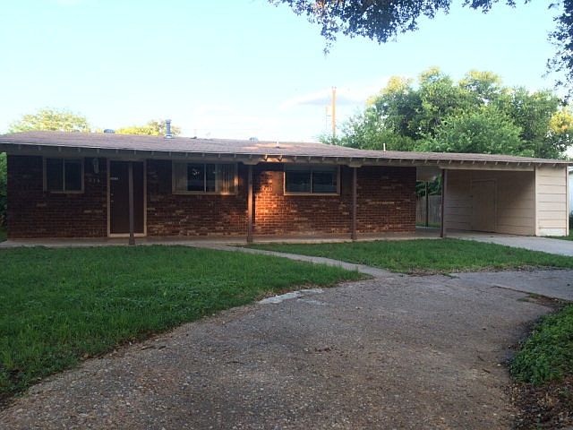 2nd image of 234 Mockingbird Ln