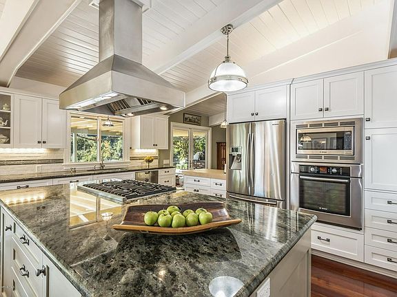5th image of 5647 Ocean View Blvd
