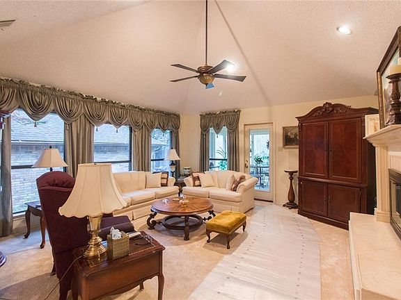 4th image of 5518 Timber Green Dr