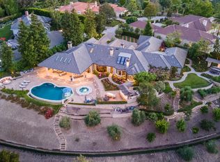 4358 Cresthaven Dr, Thousand Oaks, CA 91362