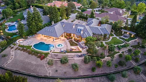4358 Cresthaven Dr Photo 1