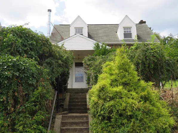 4202 Inland Ave, West Mifflin, PA 15122