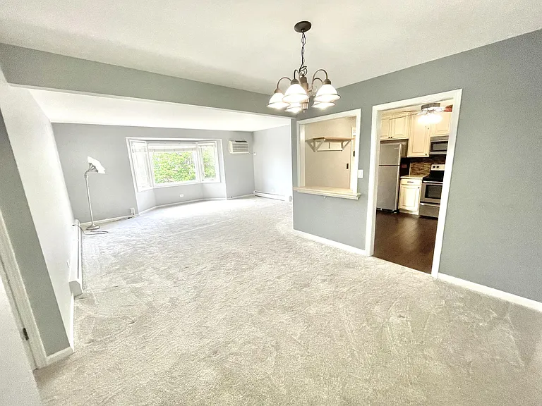 518 W Miner St #2G — Photo 4