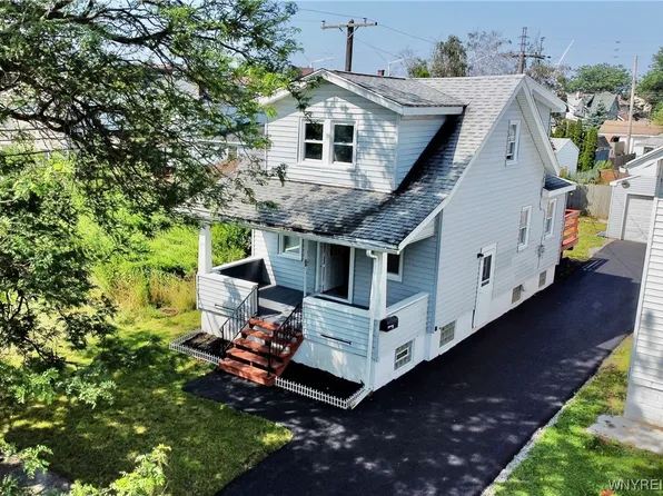 103 Spruce St, Lackawanna, NY 14218