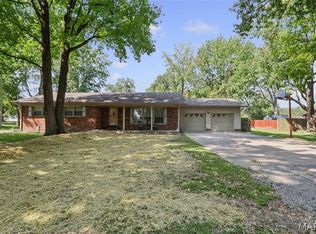 1401 S 17th St, Herrin, IL 62948
