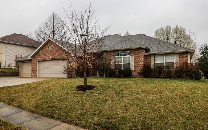 1st image of 4806 Newcastle Dr