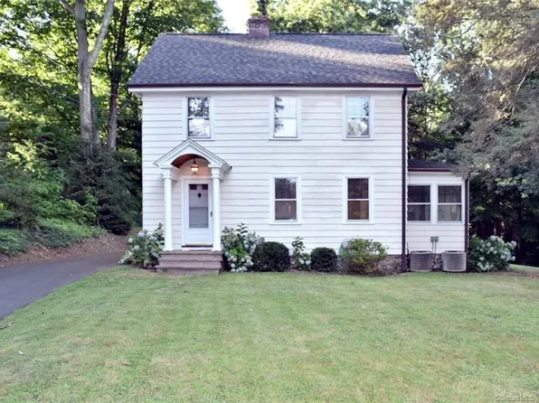 15 Center Rd, Woodbridge, CT 06525