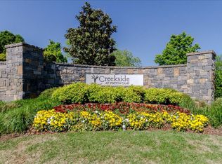 1016 Gannett Rd, Hendersonville, TN 37075