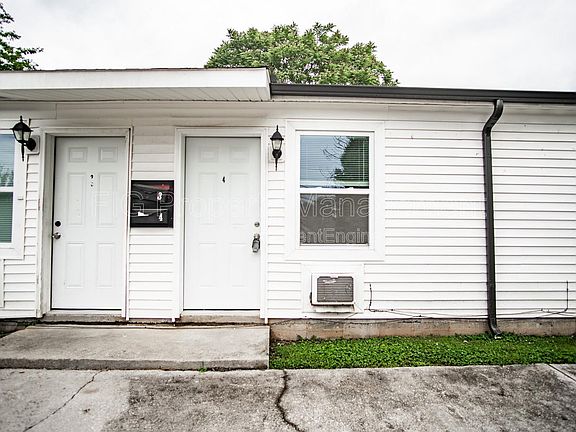 5th image of 2311 Holbrook Dr #4