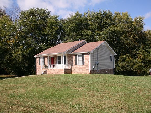 3rd image of 220 Short Ct