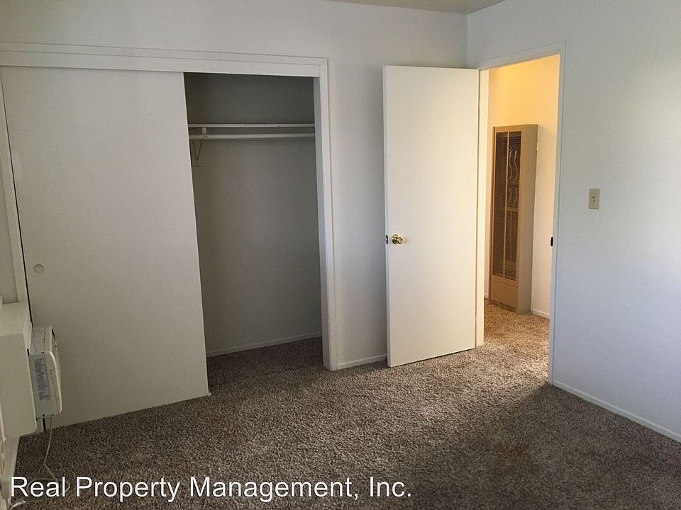 Garden Tract Townhomes 1060 South St Redding CA Zillow