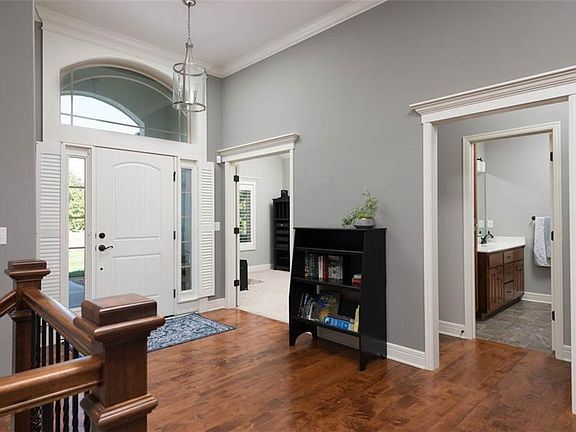 4th image of 7013 NE 134th St