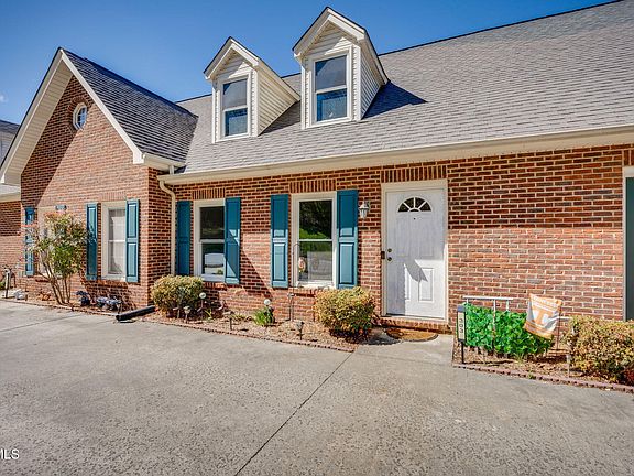 4th image of 303 Breckenridge Trce