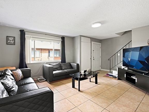 5th image of 1315 Monomoy St APT C
