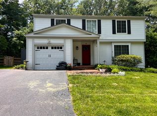 5925 Vernons Oak Ct, Burke, VA 22015