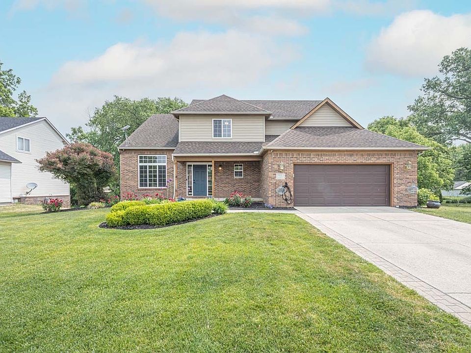 1st image of 7033 Amanda Dr