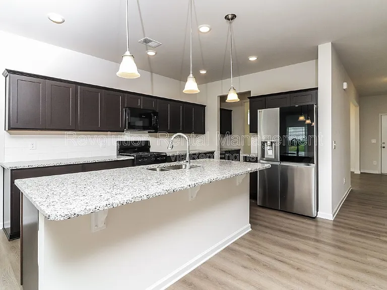 415 Sierra Point SW — Photo 9