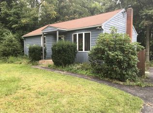 35 Mac Farlane Rd, Wappingers Falls, NY 12590