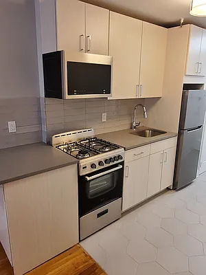 Rented by Guidance Realty Corp. | media 15