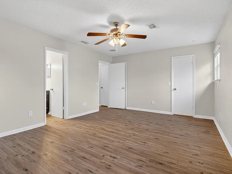 4431 Millstone Ct — Photo 31
