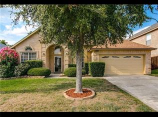 541 Stonewall Ct, Cedar Hill, TX 75104