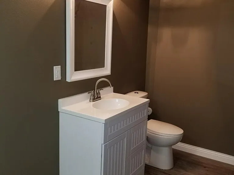 Basement - full bathroom