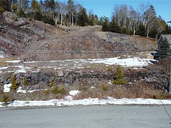 3rd image of 66 Anchorage Ave