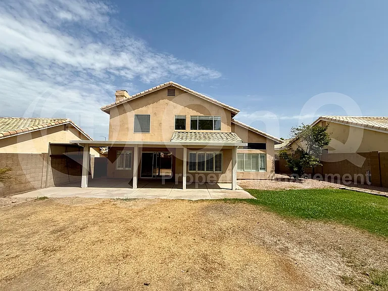 6321 E Roland St — Photo 26