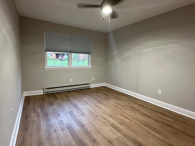 178 Elephant Rd — Photo 10