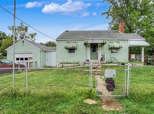 8802 Pine Rd, Cincinnati, OH 45242