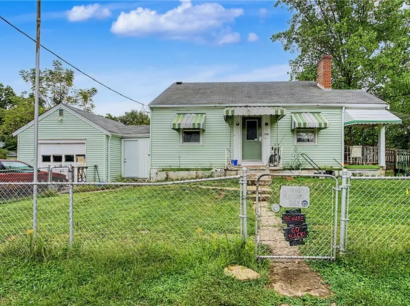 8802 Pine Rd, Cincinnati, OH 45242