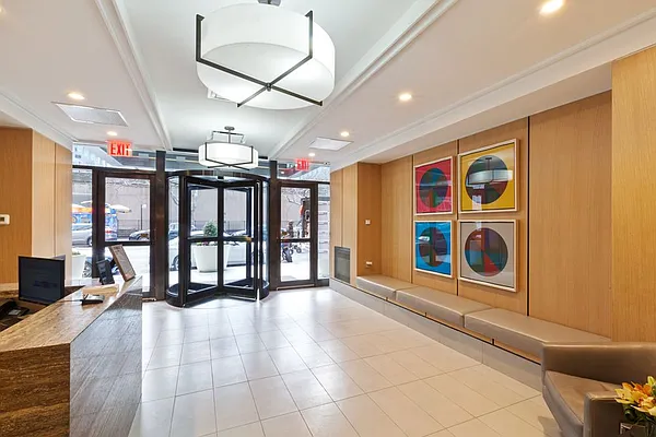 Rented by Greystar | media 57