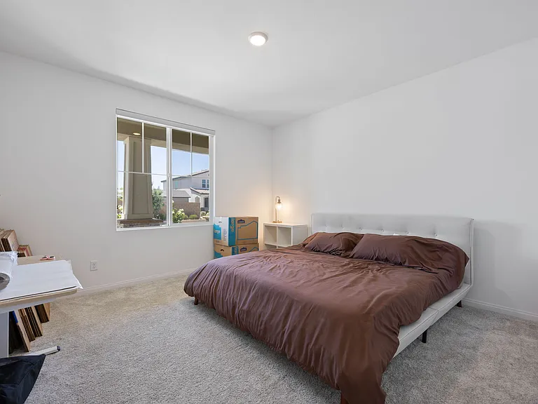 43864 Hampton St — Photo 11