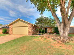 1805 Gray Fox Dr, Edmond, OK 73003