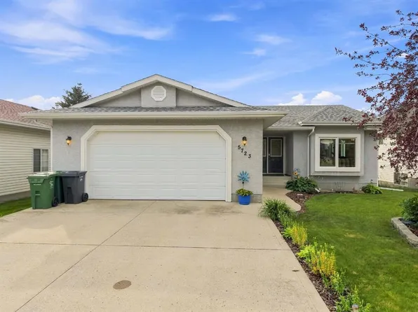 5723 SW 51st Ave, Ponoka, AB T4J 1K5