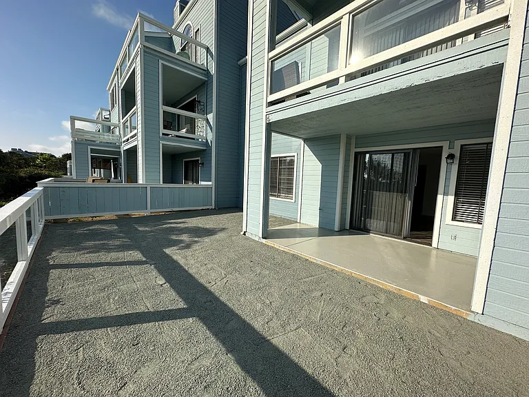 Live the coastal lifestyle _ yard included.