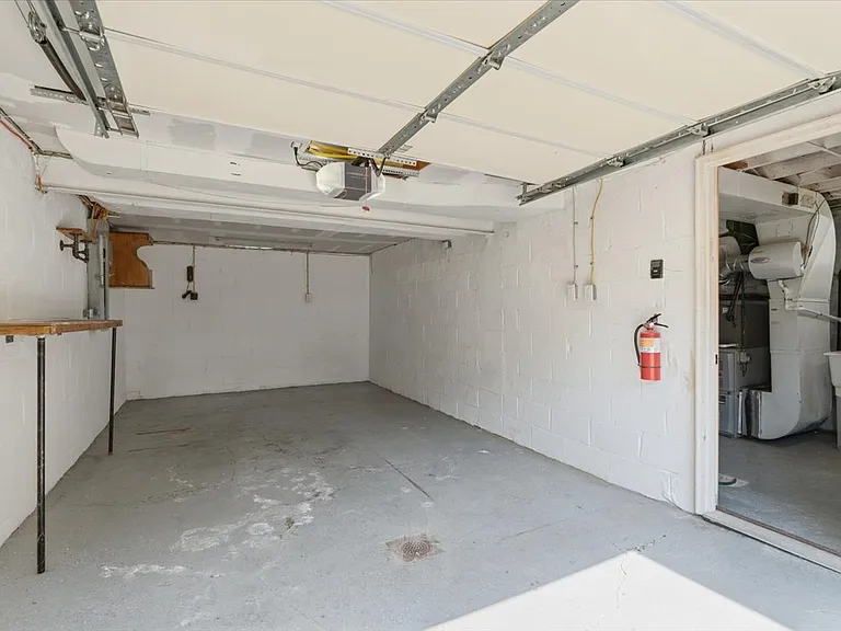 174 Cheston St — Photo 25