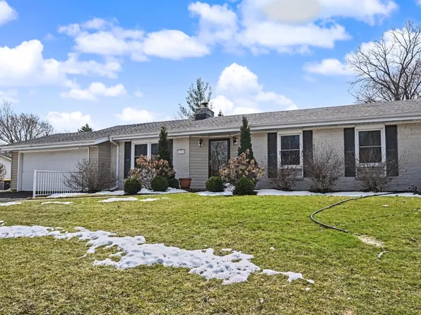 1993 Rambling Rose ROAD, Waukesha, WI 53186