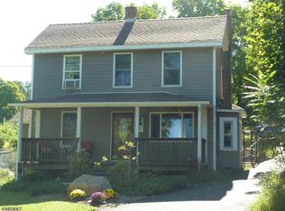 7 Russling Rd, Hackettstown, NJ 07840