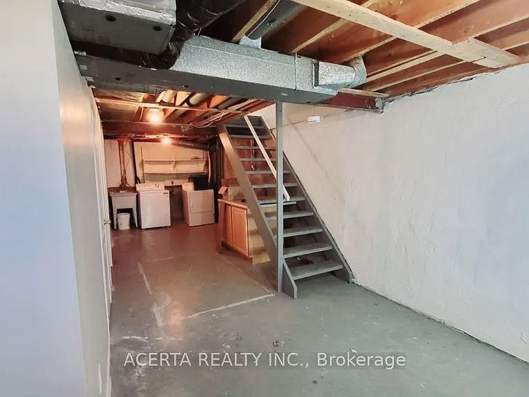 249 Teal Cres — Photo 18