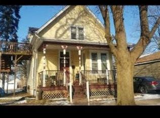 27 W 35th Pl, Steger, IL 60475