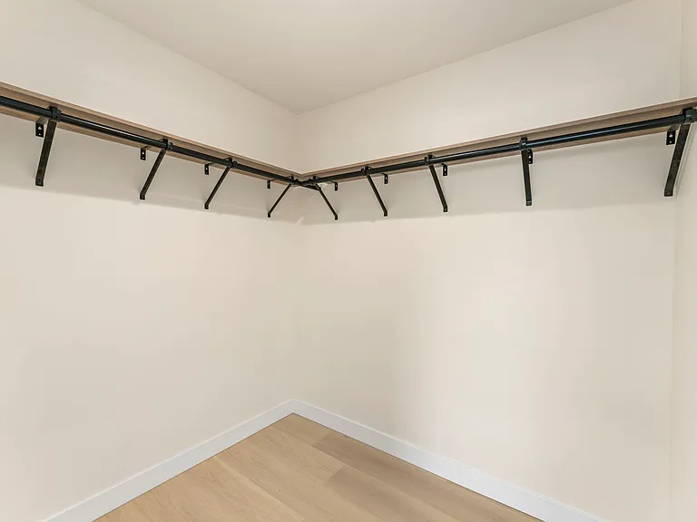 3288 Logan Ave #1 — Photo 13