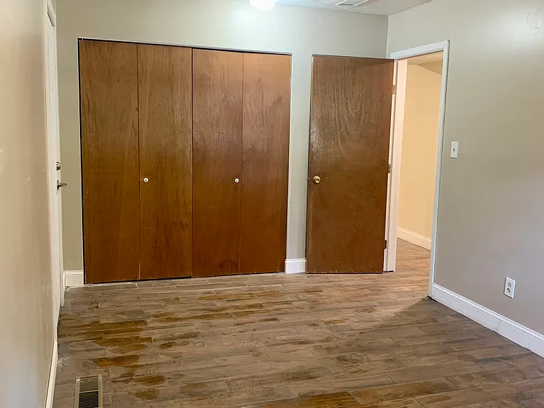 5636 Horning Rd — Photo 9